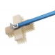 Brosse avec manche orientable en laiton avec racloir  pour four à pizza